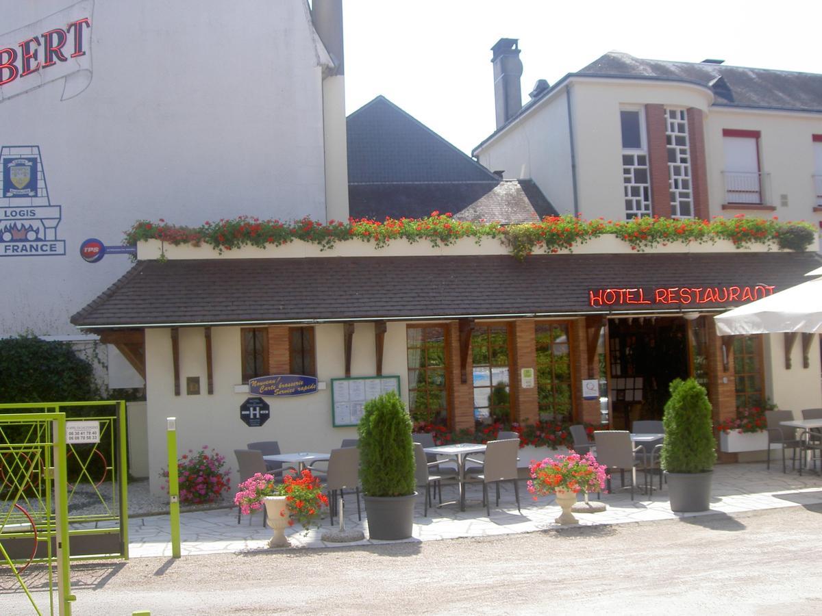 Hotel Saint-Hubert Cour-Cheverny Exteriér fotografie